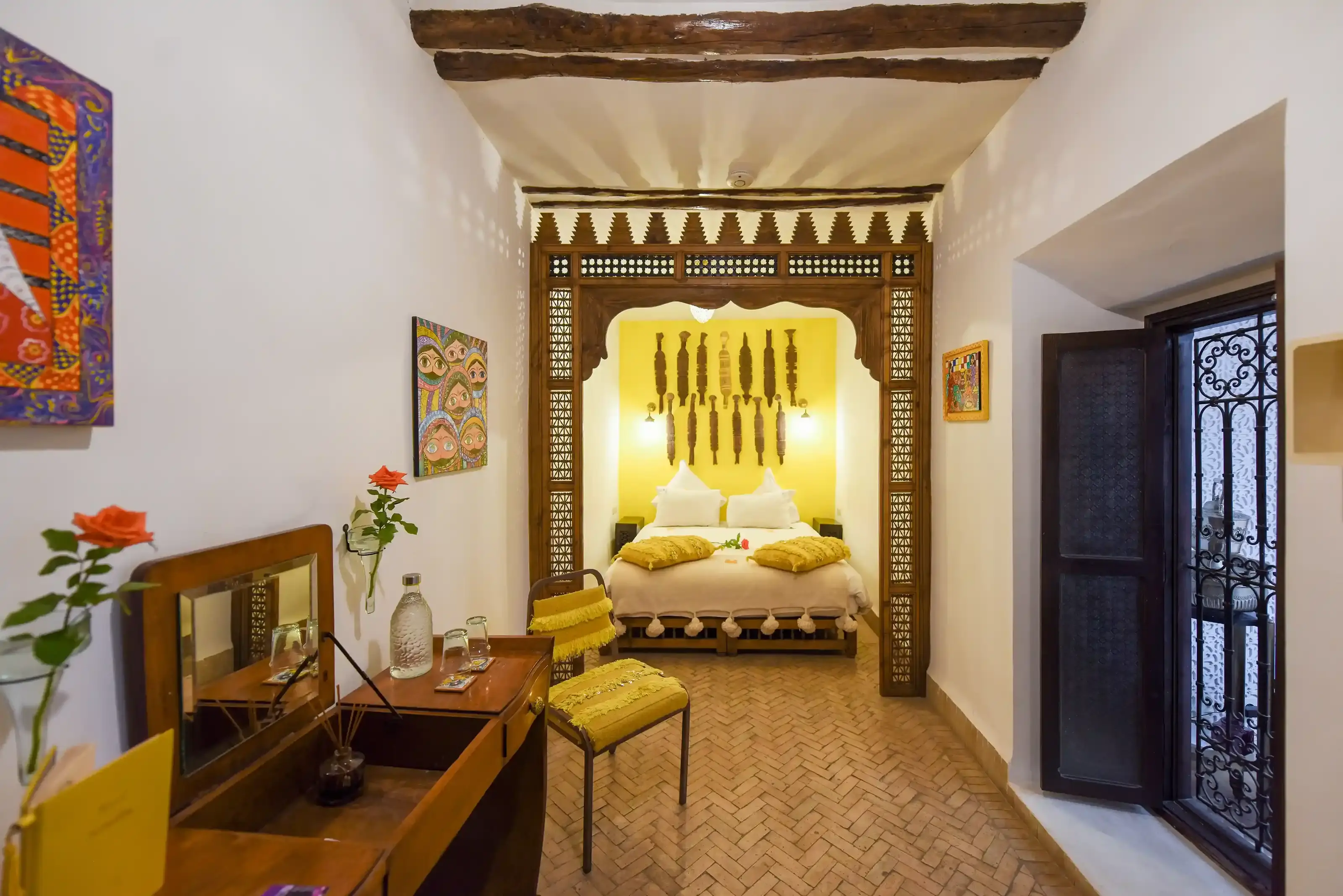 The standard rooms of our guesthouse are equipped with twin or double beds